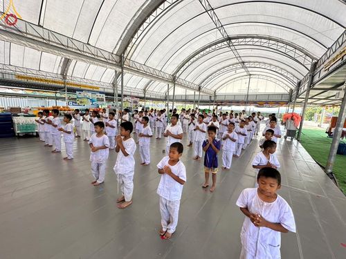 ภาพ No.133251:กิจวัตรกิจกรรมการฝึกตัวก่อนบวช และพิธีตัดปอยผมธรรมทายาท ณ ศูนย์ปฏิบัติธรรมและอบรมเยาวชนเมืองยะลา วันที่ 1-2 เมษายน พ.ศ. 2567