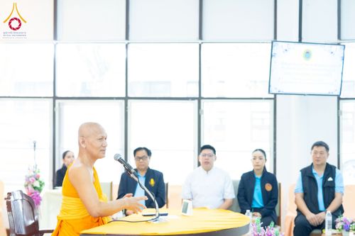 ภาพ No.259695:วันที่ 24 ตุลาคม พ.ศ. 2568 รพ.สต.คลองหนึ่ง อ.คลองหลวง สังกัด อบจ.ปทุมธานี จัดประชุมและมอบครุภัณฑ์ทางการแพทย์ เสริมพลัง อสม. ขับเคลื่อนสุขภาพชุมชนอย่างยั่งยืน ณ วัดพระธรรมกาย