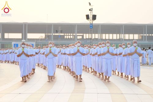 ภาพ No.63137:โครงการอุปสมบทหมู่ บูชาธรรมหลวงพ่อธัมมชโย พ.ศ.2567 ณ ลานธรรม พระมหาธรรมกายเจดีย์ วัดพระธรรมกาย วันที่ 13 เมษายน พ.ศ.2567