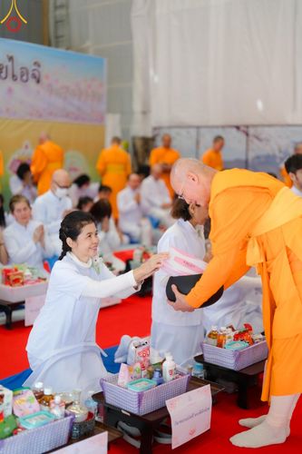 ภาพ No.133015:พิธีทอดผ้าป่าสามัคคีฉลองครบ 13 ปี วัดพระธรรมกายไอจิ แด่คณะพระภิกษุสงฆ์ 12 วัด ศูนย์สาขาทั่วภาคพื้นญี่ปุ่น วันที่ 31 มีนาคม พ.ศ. 2567