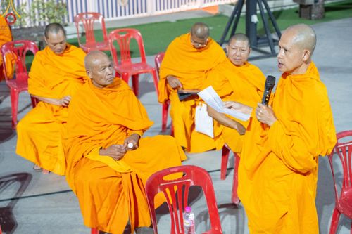 ภาพ No.185570:V.47 เบื้องหลังของเบื้องหน้า งานตักบาตรพระ 10,000 รูป ณ จ.กาญจนบุรี วันที่ 20-21 ธันวาคม พ.ศ. 2567