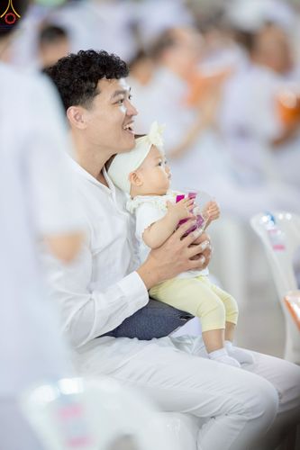 ภาพ No.240690:วันพุธที่ 27 สิงหาคม พ.ศ. 2568 พิธีทอดผ้าป่าเพื่อสร้างอาคาร  82 ปี หลวงพ่อธัมมชโย สมทบกฐินวัดพระธรรมกาย และกฐิน 30,000 วัดทั่วประเทศ ครั้งที่ 1