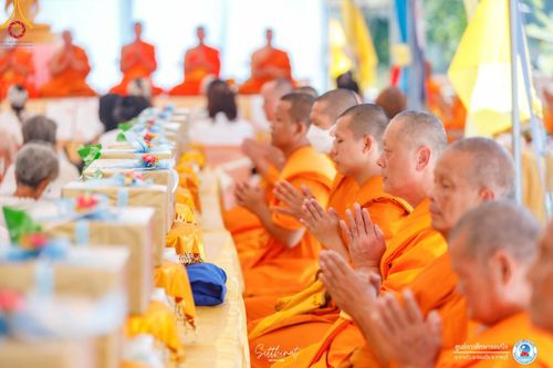 ภาพ No.161057:พิธีถวายมหาสังฆทาน 31 วัด , พิธีบุพเปตพลี , พิธีไถ่ชีวิตโค และ ปล่อยพันธ์ุปลาจำนวน 50,000 ชีวิต ณ ศูนย์การศึกษาจอมบึง ต.รางบัว อ.จอมบึง จ.ราชบุรี วันที่ 28 กันยายน พ.ศ. 2567