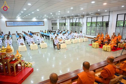 ภาพ No.57896:นายอำเภอคลองหลวง นำพสกนิกรร่วมพิธีเจริญพระพุทธมนต์ ถวายเป็นพระราชกุศล เนื่องในโอกาสวันคล้ายวันประสูติ สมเด็จพระเจ้าลูกยาเธอ เจ้าฟ้าทีปังกรรัศมีโชติฯ ณ วัดพระธรรมกาย วันจันทร์ที่ 29 เมษายน พ.ศ. 2567