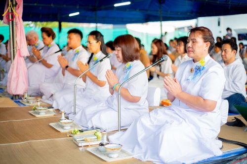 ภาพ No.192535:พิธีถวายภัตตาหารเป็นสังฆทาน แด่พระธรรมยาตรา ณ อนุสรณ์สถานคลองบางนางแท่น อ.สามพราน จ.นครปฐม ในโครงการธรรมยาตรา กตัญญูบูชา มหาปูชนียาจารย์ พระมงคลเทพมุนี(สด จนฺทสโร) พระผู้ปราบมาร อนุสรณ์สถาน 7 แห่ง ปีที่ 13 วันที่ 10 มกราคม พ.ศ. 2568