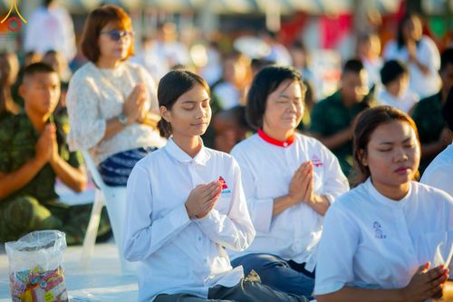 ภาพ No.211913:วันจันทร์ที่ 17 มีนาคม พ.ศ. 2568 พิธีตักบาตรพระกว่า 300 รูป ฉลองพิธีประดิษฐานพระบรมสารีริกธาตุ ณ ปทุมเจดีย์ เจดีย์พระพุทธเจ้า 5 พระองค์ ศูนย์อบรมเยาวชนปัตตานี บ้านโคกดีปลี ตำบลตุยง อำเภอหนองจิก จังหวัดปัตตานี