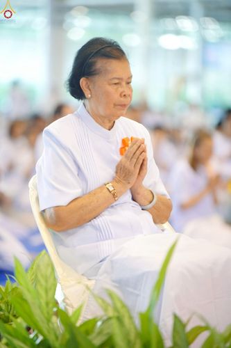 ภาพ No.227866:วันอาทิตย์ที่ 1 มิถุนายน พ.ศ. 2568 พิธีตักบาตร , พิธีบูชาข้าวพระ ณ วัดพระธรรมกาย จ.ปทุมธานี