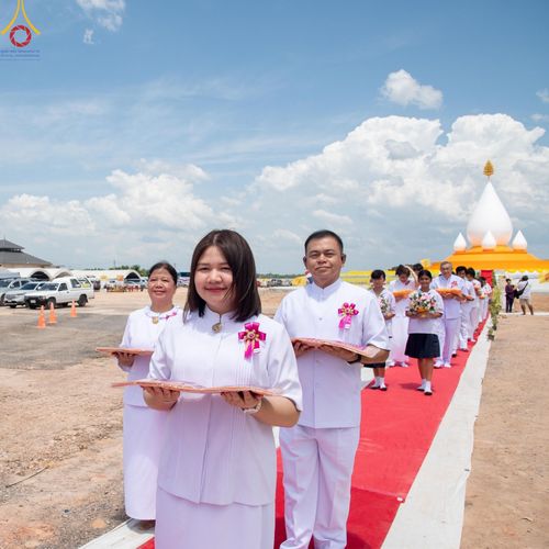 ภาพ No.144399:3 Bigboon 1.พิธีทอดผ้าป่าสถาปนาสังฆรัตนะปทุมเจดีย์ 2.พิธีประดิษฐานดอกบัวอนันต์นิรันดร์กาล 3.พิธีถวายมหาสังฆทานแด่คณะสงฆ์ทุกวัดในจังหวัดปัตตานี ณ ศูนย์อบรมเยาวชนจังหวัดปัตตานี วันอาทิตย์ที่ 14 กรกฎาคม พ.ศ. 2567