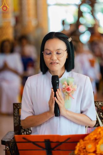 ภาพ No.166750:พิธีทอดกฐิน ณ วัดเขาดินมังกรทอง อ.บ่อทอง จ.ชลบุรี  ในโครงการกฐินสามัคคีทั่วไทย 30,000 วัด บูชาธรรม 80 ปี หลวงพ่อธัมมชโย โดยคณะศิษยานุศิษย์วัดพระธรรมกาย วันที่ 23 ตุลาคม พ.ศ. 2567