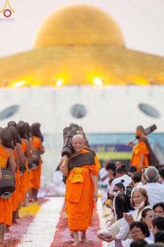 ภาพ No.120309:พิธีต้อนรับพระธรรมยาตรา ในโครงการธรรมยาตรา กตัญญูบูชา มหาปูชนียาจารย์ พระมงคลเทพมุนี(สด จนฺทสโร) พระผู้ปราบมาร อนุสรณ์สถาน 7 แห่ง ปีที่ 12 วันที่ 28 มกราคม พ.ศ. 2567 ณ วัดพระธรรมกาย จ.ปทุมธานี (ชุดที่ 2)