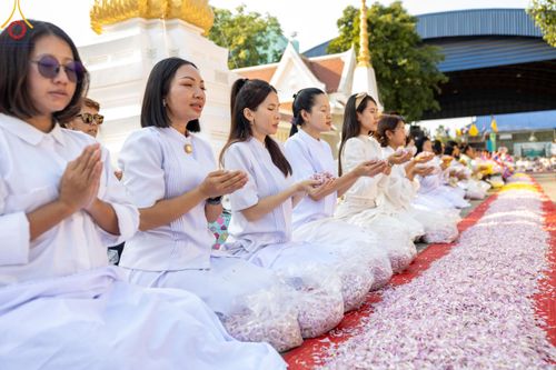 ภาพ No.113102:พิธีต้อนรับพระธรรมยาตรา ปีที่ 12 วันที่ 15 มกราคม พ.ศ. 2567 ณ วัดโบสถ์บน จ.นนทบุรี