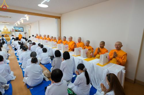 ภาพ No.132172:พิธีประดิษฐานยอดอุโบสถ บูชาธรรม 80 ปี หลวงพ่อธัมมชโย ณ วัดพระธรรมกายโทชิหงิ ประเทศญี่ปุ่น วันอาทิตย์ที่ 24 มีนาคม พ.ศ. 2567