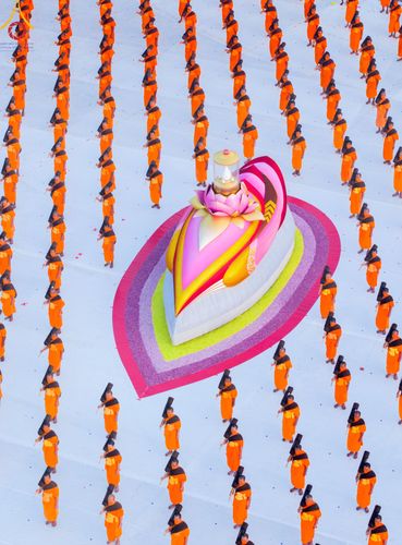 ภาพ No.108199:พระธรรมยาตราร่วมปฏิบัติธรรม และถ่ายภาพหมู่ประวัติศาสตร์ วันที่ 8 มกราคม พ.ศ. 2567  ณ อนุสรณ์สถานบางนางแท่น จ.นครปฐม