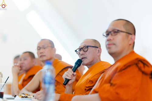 ภาพ No.234152:วันที่ 19 กรกฎาคม พ.ศ. 2568 พิธีเจริญพระพุทธมนต์ ถวายพระพรชัยมงคล แด่พระบาทสมเด็จพระวชิรเกล้าเจ้าอยู่หัว โดยพระราชวชิรศาสนวิเทศ และคณะสงฆ์  , การประชุมสหภาพพระธรรมทูตไทยในทวีปยุโรป (ส.ธ.ย.) เขต 3 สมัยวิสามัญ ครั้งที่ 2/2568  ณ วัดไทยนอร์เวย์