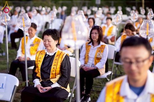 ภาพ No.225713:วันอาทิตย์ที่ 11 พฤษภาคม พ.ศ. 2568 วัดพระธรรมกายแคลิฟอร์เนีย จัดงานวิสาขบูชานานาชาติ และถวายมหาสังฆทานคณะสงฆ์ 120 รูป