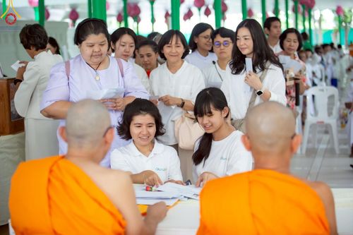 ภาพ No.217454:วันเสาร์ที่ 12 เมษายน พ.ศ. 2568 พิธีอุปสมบท ในโครงการอุปสมบทหมู่ บูชาธรรมหลวงพ่อธัมมชโย, โครงการธรรมทายาท ระดับอุดมศึกษา รุ่นที่ 52 ,  โครงการบวชพระนานาชาติ AEC & WAB CEO รุ่นที่ 4 ณ วัดพระธรรมกาย