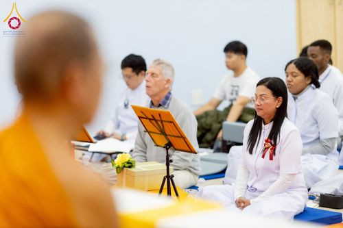 ภาพ No.233280:วันอาทิตย์ที่ 6 กรกฎาคม พ.ศ. 2568 พิธีถวายมหาสังฆทานแด่คณะสงฆ์ทั่วโลกและพิธีตักบาตรเนื่องในวันเข้าพรรษา  ณ วัดพุทธเคปทาวน์ ประเทศแอฟริกาใต้