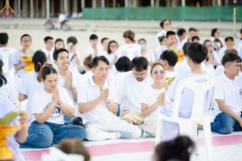 ภาพ No.132645:พิธีปลงผมยุวธรรมทายาท รุ่นที่ 32 มัชฌิมธรรมทายาท รุ่นที่ 28 ณ ลานธรรม วัดพระธรรมกาย วันเสาร์ที่ 30 มีนาคม พ.ศ. 2567