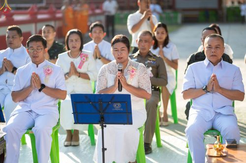 ภาพ No.234377:วันพฤหัสบดีที่ 24 กรกฎาคม พ.ศ. 2568 พิธีถวายสังฆทานแก่คณะสงฆ์ 323 วัด , พิธีมอบกองทุนหนุนแรงใจช่วยครูใต้ , พิธีทำบุญส่วนกุศลแด่ผู้วายชนม์ ในเหตุการณ์ความไม่สงบ 4 จังหวัด ชายแดนภาคใต้ (ปัตตานี , ยะลา , นราธิวาส , สงขลา) ปีที่ 21 ครั้งที่ 179 ณ วัดเวฬุวัน 