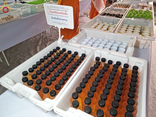 ภาพ No.109882:ถวายภัตตาหารเป็นสังฆทาน แด่คณะพระธรรมยาตราฯ ปีที่ 12 วันที่ 11 มกราคม พ.ศ. 2567 ณ อนุสรณ์สถานคลองบางนางแท่น  อ.สามพราน จ.นครปฐม