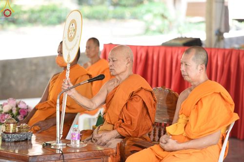 ภาพ No.135217:พิธีตัดปอยผม, พิธีขอขมารับผ้าไตร, พิธีบรรพชา, พิธีถวายบาตร ในโครงการบรรพชาสามเณร ฟื้นฟูพระพุทธศาสนาทั่วไทย  ณ ศูนย์ปฏิบัติธรรมบุญประสาน ต.พญาเย็น อ.ปากช่อง จ.นครราชสีมา วันที่ 5 เมษายน พ.ศ. 2567