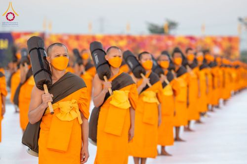 ภาพ No.116870:พระธรรมยาตราร่วมปฏิบัติธรรม และถ่ายภาพหมู่ประวัติศาสตร์ ปีที่ 12  วันที่ 21 มกราคม พ.ศ. 2567  ณ อนุสรณ์สถานบางปลา จ.นครปฐม
