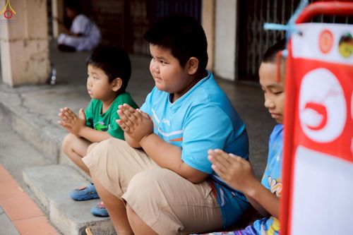 ภาพ No.245245:วันอาทิตย์ที่ 14 กันยายน พ.ศ. 2568 ตักบาตรพระ 555 รูป มหากุศล  น้อมถวายเป็นพุทธบูชา ณ หอนาฬิกาเบตง อ.เบตง จ.ยะลา