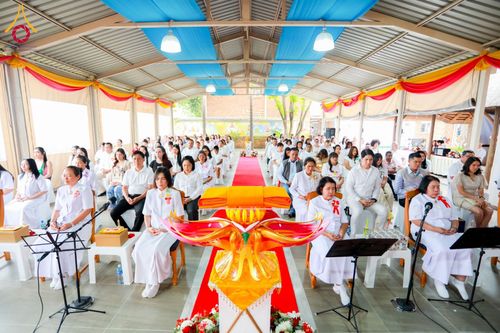 ภาพ No.176647:พิธีทอดกฐินแห่งทวีปแอฟริกา ณ วัดพระธรรมกายโจฮันเนสเบิร์ก สาธารณรัฐแอฟริกาใต้ วันอาทิตย์ที่ 20 ตุลาคม พ.ศ. 2567