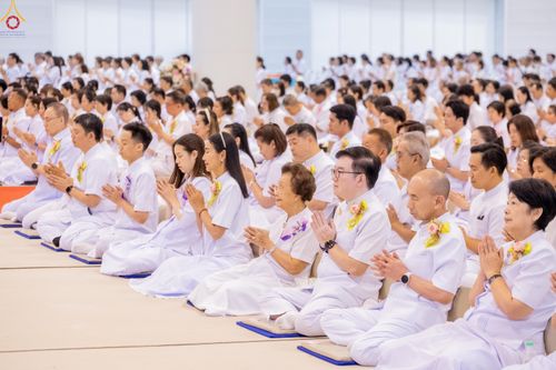 ภาพ No.318594:วันอาทิตย์ต้นเดือนที่ 5 เมษายน พ.ศ.2569 พิธีทอดผ้าป่าสมทบมหาสังฆทาน 40,000 กว่าวัดทั่วประเทศ ณ สภาธรรมกายสากล วัดพระธรรมกาย