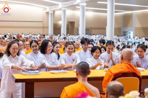 ภาพ No.310599:วันอาทิตย์ที่ 22 กุมภาพันธ์ พ.ศ. 2569 พิธีมุทิตาสักการะในโอกาสอายุวัฒนะมงคล 80 ปี พระพรหมวชิรปัญญาจารย์ (ทองดี สุรเตโช ป.ธ.9) ณ ห้องแก้วสารพัดนึก 2 วัดพระธรรมกาย จ.ปทุมธานี