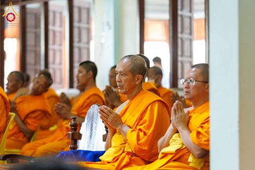 ภาพ No.296428:วันที่ 16 มกราคม พ.ศ. 2569 พิธีทอดผ้าป่าทำนุบำรุงศาสนสถาน ณ วัดโพธิ์เอน ต.บางขุนกอง อ.บางกรวย จ.นนทบุรี อนุสรณ์สถานลำดับที่ 4 สถานที่เกิดด้วยกายธรรม ในโครงการธรรมยาตรา กตัญญูบูชา มหาปูชนียาจารย์ พระมงคลเทพมุนี(สด จนฺทสโร) พระผู้ปราบมาร อนุสรณ์สถาน 7 แห่ง