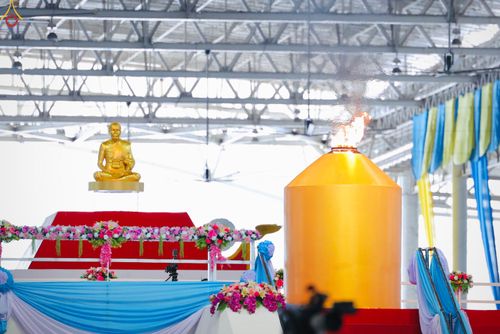 ภาพ No.286290:วันอาทิตย์ที่ 13 กรกฎาคม พ.ศ.2568 พิธีปฎิบัติธรรม และพิธีจุดเทียนใจ ไฟนิรันดร์ อนันตชัย ณ สภาธรรมกายสากล วัดพระธรรมกาย