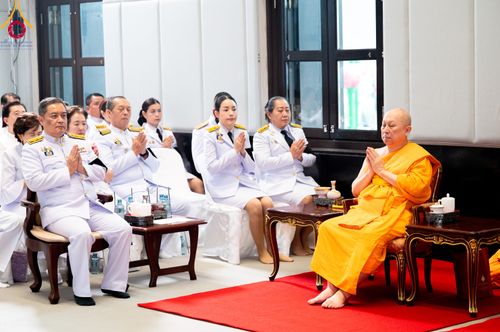 ภาพ No.332322:วันเสาร์ที่ 6 มิถุนายน พ.ศ.2569 พิธีต้อนรับสัญญาบัตร พัดยศ พระราชภาวนาวชิรวิเทศ วิ. ณ อุโบสถพระไตรปิฏก วัดพระธรรมกาย