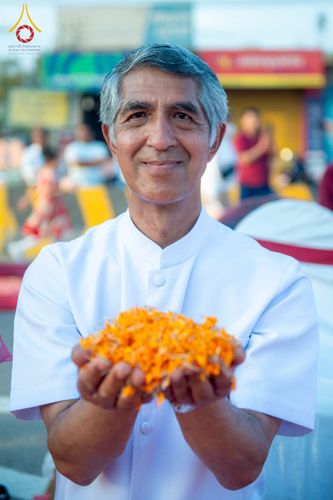 ภาพ No.213018:วันที่ 14 - 15 มีนาคม พ.ศ. 2568 คณะสงฆ์และสามเณรเดินธรรมยาตรา ในโครงการบวชสามเณรเนปาล 500 รูป ไปยังสถานที่รอบมายาเทวีและลุมพินีเกรด ณ ลุมพินี ประเทศเนปาล