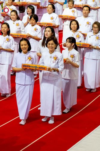 ภาพ No.264579:วันอาทิตย์ที่ 2 พฤศจิกายน พ.ศ. 2568 พิธีทอดกฐินสามัคคี ณ สภาธรรมกายสากล วัดพระธรรมกาย