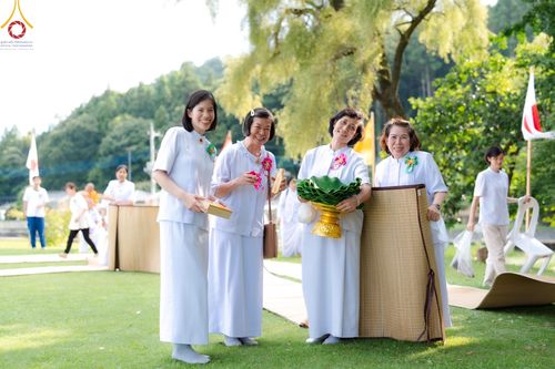 ภาพ No.147545:พิธีตัดปอยผม ขอขมา มอบบาตร ผ้าไตร โครงการปฐมอุปสมบท สมโภชอุโบสถ บูชาธรรม 80 ปี หลวงพ่อธัมมชโย ณ วัดพระธรรมกายโทชิหงิ ประเทศญี่ปุ่น วันพฤหัสบดีที่ 8 สิงหาคม พ.ศ. 2567