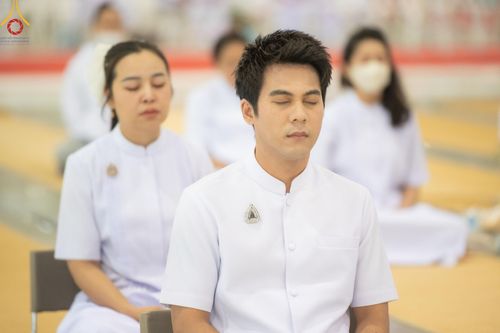 ภาพ No.150214:พิธีทอดผ้าป่าสมทบกฐินวัดพระธรรมกาย และสมทบกฐิน 30,000 วัดทั่วไทย ครั้งที่ 1 เนื่องในวันธรรมชัย 27 สิงหาคม พ.ศ.2567 ณ สภาธรรมกายสากล วัดพระธรรมกาย