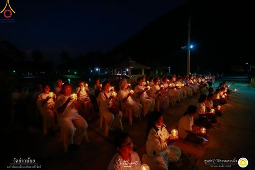 ภาพ No.93899:กิจกรรมสามเณร ศูนย์ปฏิบัติธรรมสวนผึ้ง จ.ราชบุรี ในโครงการบรรพชาสามเณรฟื้นฟูพระพุทธศาสนาทั่วไทย