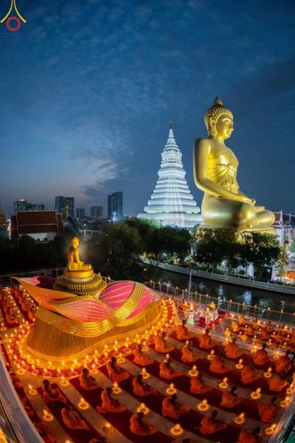 ภาพ No.119281:พิธีจุดประทีปถวายเป็นพุทธบูชา และบูชาธรรมมหาปูชนียาจารย์ พระมงคลเทพมุนี(สด จนฺทสโร) ในโครงการธรรมยาตราฯ วันที่ 26 มกราคม พ.ศ. 2567 ณ อาคารธรรมยาตรา กตัญญูบูชามหาปูชนียาจารย์ ตรงข้ามวัดปากน้ำภาษีเจริญ จ.กรุงเทพมหานคร