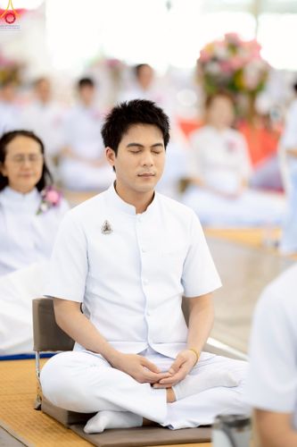 ภาพ No.247178:วันที่ 21 กันยายน พ.ศ. 2568 งานบุญวันอาทิตย์ พิธีจุดเทียนใจ ไฟนิรันด์ อนันตชัย ณ วัดพระธรรมกาย จ.ปทุมธานี