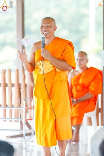 ภาพ No.157949:โครงการอบรมอุบาสก อุบาสิกาแก้ว  ตัวแทนทอดกฐิน 30,000 วัด ทั่วไทย บูชาธรรม 80 ปี หลวงพ่อธัมมชโย โซนตะวันตก 6 จังหวัด รุ่นที่ 3 ระหว่างวันที่ 20-22 กันยายน พ.ศ. 2567 ณ ศูนย์อบรมเยาวชนกาญจนบุรี