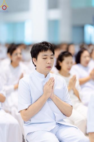 ภาพ No.222886:วันอาทิตย์ต้นเดือนที่ 4 พฤษภาคม พ.ศ. 2568 พิธีบูชาข้าวพระ ณ สภาธรรมกายสากล วัดพระธรรมกาย