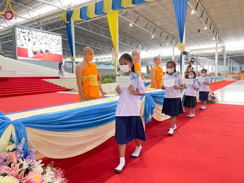 ภาพ No.87916:พิธีรำลึกนักสร้างบารมี ในวันมหารำลึกครั้งที่ 33 วันเสาร์ที่ 16 กันยายน พ.ศ. 2566 ณ หน้ารัตนบัลลังก์ สภาธรรมกายสากล วัดพระธรรมกาย