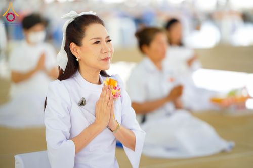 ภาพ No.310107:วันที่ 7 กุมภาพันธ์ พ.ศ. 2569 พิธีถวายภัตตาหารเมนูสวรรค์ เพื่อการบรรลุธรรม ณ หอฉันคุณยายอาจารย์ฯ วัดพระธรรมกาย