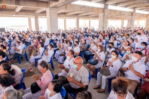 ภาพ No.79499:พิธีเททองหล่อพระประธาน ประจำอุโบสถวัดสายสุวพรรณ ณ มณฑลพิธีฯ ธรรมอุทยาน สัตตมหาสถาน หน้าอุโบสถวัดสายสุวพรรณ ต.คลองสี่ อ.คลองหลวง จ.ปทุมธานี วันเสาร์ที่ 1 เมษายน พ.ศ. 2566