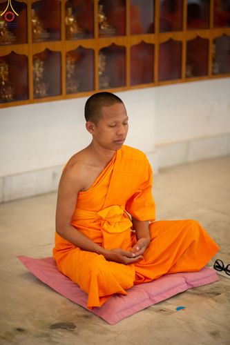 ภาพ No.79994:สามเณรฟังธรรม ปฎิบัติธรรม ในโครงการบรรพชาสามเณรหมู่ ประเทศเนปาล วันที่ 20 มีนาคม พ.ศ.2566