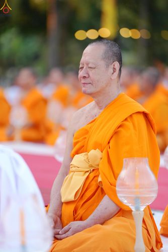 ภาพ No.291991:วันที่ 10 มกราคม พ.ศ. 2569 พิธีจุดประทีปถวายเป็นพุทธบูชา และบูชาธรรมมหาปูชนียาจารย์  ณ อนุสรณ์สถานคลองบางนางแท่น อ.สามพราน จ.นครปฐม ในโครงการธรรมยาตรา กตัญญูบูชา มหาปูชนียาจารย์ พระมงคลเทพมุนี(สด จนฺทสโร) พระผู้ปราบมาร อนุสรณ์สถาน 7 แห่ง ปีที่ 14