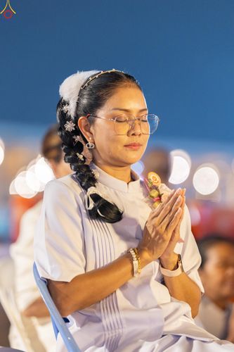 ภาพ No.324158:วันที่ 22 เมษายน พ.ศ.2569 (วันคุ้มครองโลก) พิธีถวายมหาสังฆทาน 40,000 กว่าวัดทั่วประเทศ ณ ลานธรรม พระมหาธรรมกายเจดีย์ วัดพระธรรมกาย