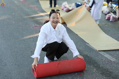 ภาพ No.306082:วันที่ 25 มกราคม พ.ศ. 2569 พิธีต้อนรับพระธรรมยาตรา วัดพระธรรมกาย(ภาพชุดที่ 4) ในโครงการธรรมยาตรา กตัญญูบูชา มหาปูชนียาจารย์ พระมงคลเทพมุนี(สด จนฺทสโร) พระผู้ปราบมาร อนุสรณ์สถาน 7 แห่ง ปีที่ 14