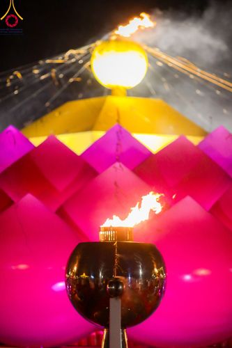 ภาพ No.90243:พิธีจุดประทีป 20,000 ดวง บูชาพระมหาธรรมกายเจดีย์ และบูชาพระมงคลเทพมุนี(สด จนฺทสโร) พระผู้ปราบมาร วันอังคารที่ 10 ตุลาคม พ.ศ. 2566 ณ ลานธรรมพระมหาธรรมกายเจดีย์ วัดพระธรรมกาย จ.ปทุมธานี